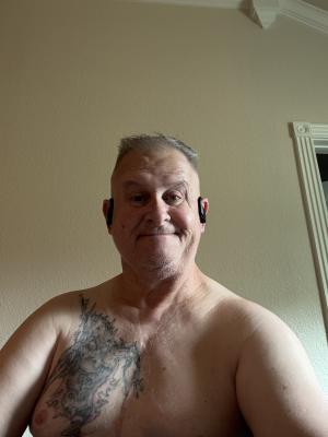 Looking for some new friends 